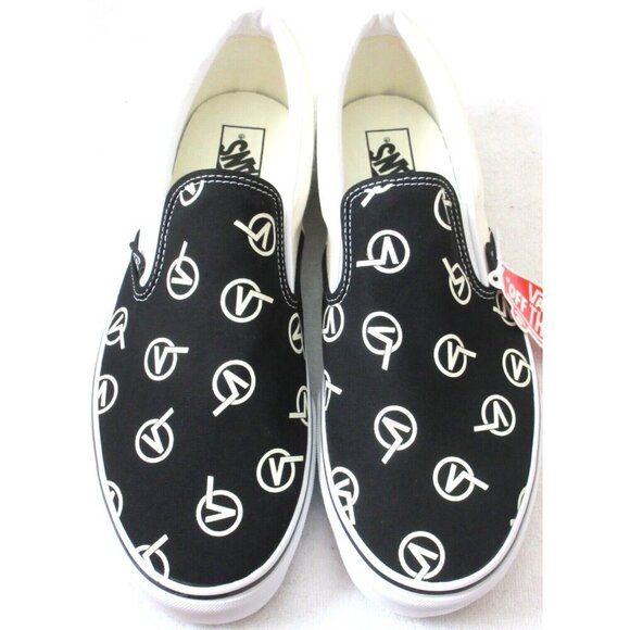 Vans Men's Classic Slip On Circle V Black Marshmallow Canvas Shoes Sizes NIB - Picture 2 of 5
